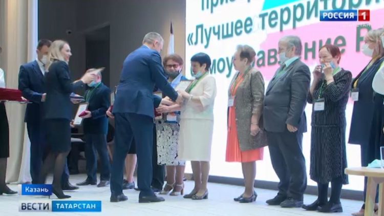 В Казани полицейский застрелил дебошира с ножом