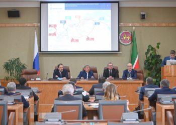 Минниханов провел совещание по строительству трассы М-7 в обход Челнов и Нижнекамска