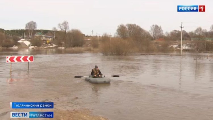 Рустаму Минниханову представили пять проектов строительства в историческом центре Казани
