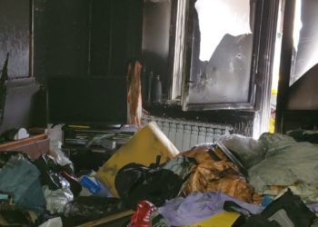 В МЧС показали последствия возгорания пороха в квартире на Батыршина