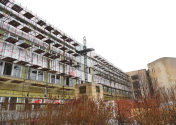 В Челнах к сентябрю завершат ремонт блока Б инфекционной больницы