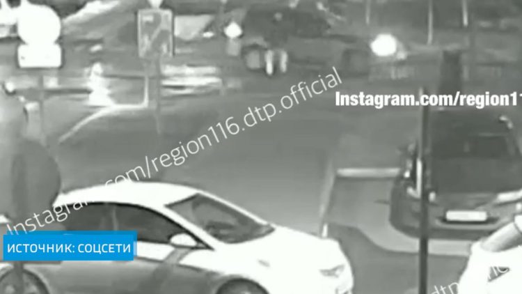 В Казани внедорожник сбил ребенка на глазах у отца