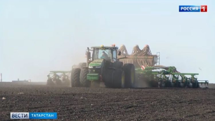 Заинские аграрии вышли на весенне-полевые работы