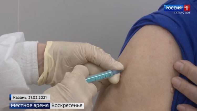 Спортсмены присоединились к массовой вакцинации в Татарстане