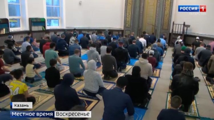 Священный месяц Рамадан: как проходят ифтары в мечетях Татарстана