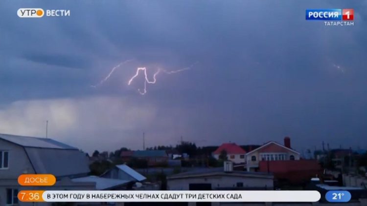 Во всех школах Татарстана усилили меры безопасности