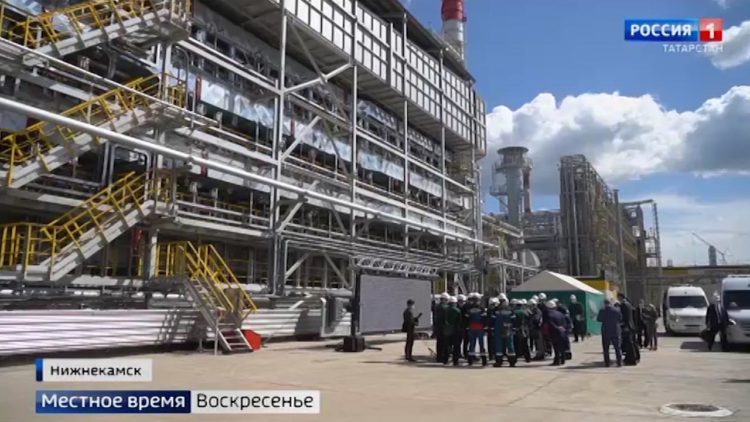 Нижнекамские предприятия выходят на новый уровень