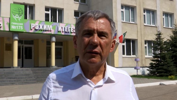 Минниханов: я готов встретиться с родителями школьников и выслушать их