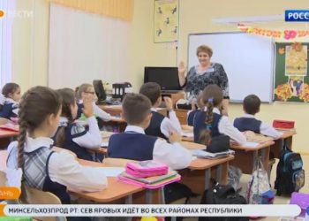 Во всех школах Татарстана усилили меры безопасности