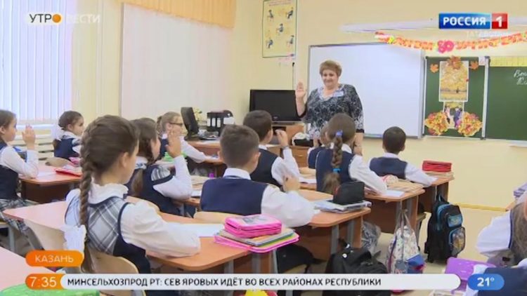 Во всех школах Татарстана усилили меры безопасности