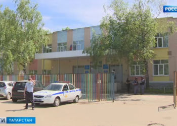 Полиция разыскивает лжеминеров, из-за которых эвакуировали ряд школ в Казани