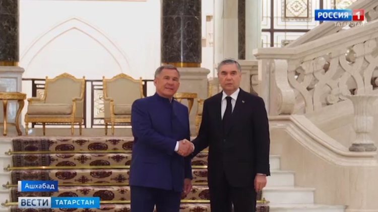 Рустам Минниханов встретился с Гурбангулы Бердымухамедовым