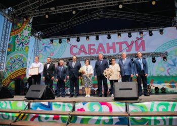 Премьер-министр РТ Алексей Песошин посетил Сабантуй в Набережных Челнах