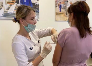 В Татарстане от COVID-19 привились более 500 тысяч человек