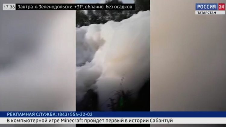 Пенная река: озеро в Отарах, превратилось в место экологической катастрофы