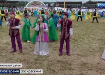 Бег в мешках, перетягивание каната и конные скачки: в Татарстане начались празднования Сабантуя