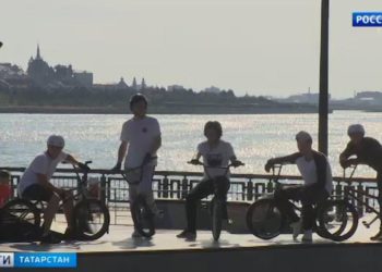 Команда «КАМАЗ-мастер» прошла с парадом в Бугульме