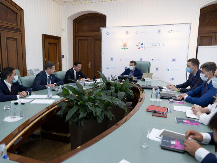 В исполкоме Казани обсудили подготовку к Всемирным зимним играм Специальной Олимпиады