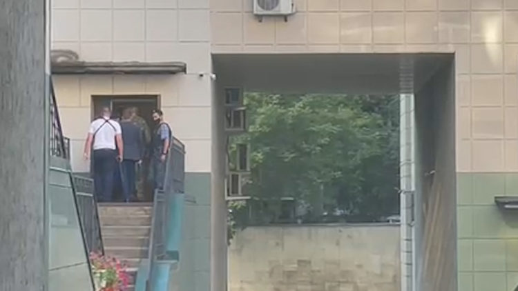 В суде Кирилл Доронин просит не заключать его под стражу