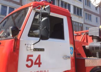 Холодильник на балконе стал причиной пожара в челнинской многоэтажке