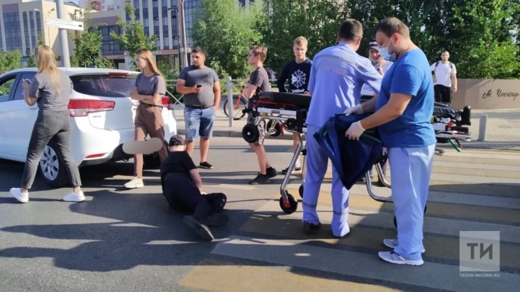 Водитель иномарки сбил пешехода на улице Ямашева в Казани