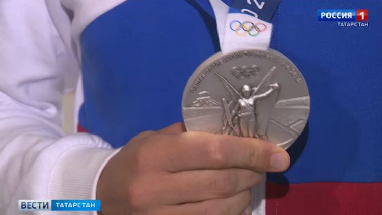 Триумфальное возвращение: в Казани встретили призеров Олимпийских игр в Токио