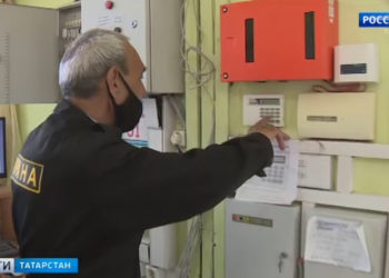 Контроль по новым правилам: в казанских школах проверяют обновленную систему безопасности