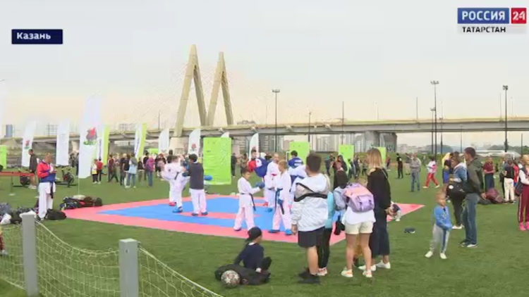 В казанском экстрим-парке «Урам» отметили День физкультурника