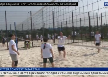 Радиостанции Татарстана провели ежегодный турнир по пляжному волейболу