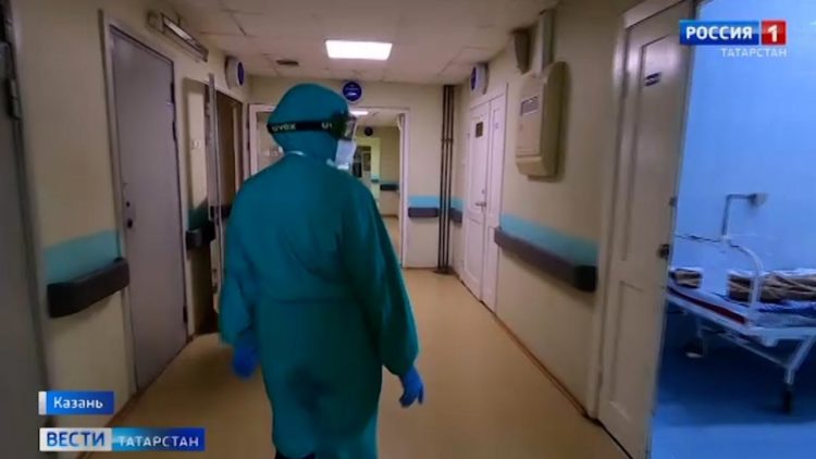 «Было очень тяжело дышать»: ситуация с коронавирусом в Татарстане остается напряженной