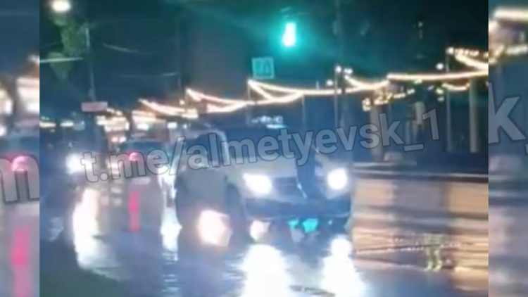 В Альметьевске арестовали мужчину, кидавшегося под машины