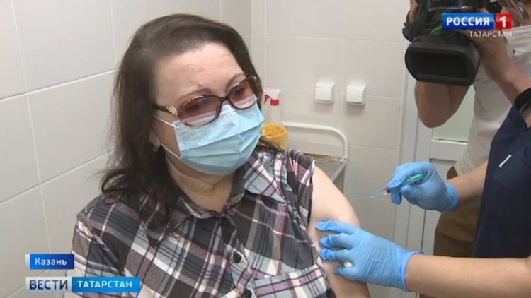 В Казани сделали миллионную прививку от коронавируса