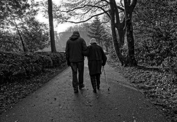 В Татарстане в один день от коронавируса умерли супруги, прожившие вместе 62 года