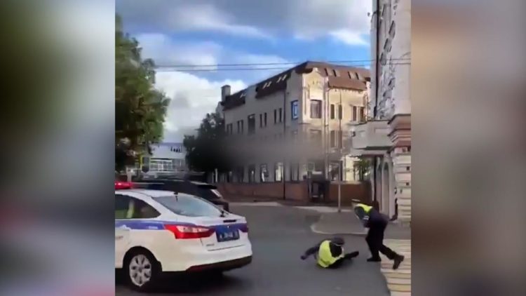 В Казани арестовали на 13 суток лихача, протащившего инспектора ДПС на капоте