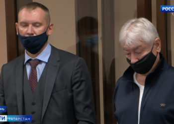 В Вахитовском суде Казани продолжают оглашать приговор экс-главе «Татфондбанка» Роберту Мусину