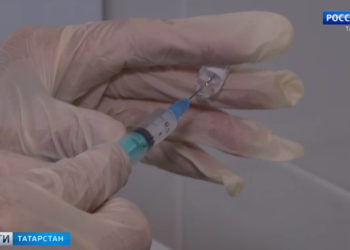 В школах и детских садах Татарстана начали прививать от гриппа и ОРВИ