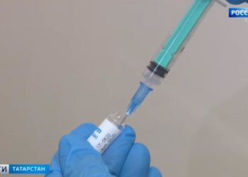 Игорь Комаров поздравил татарстанцев с Днем знаний