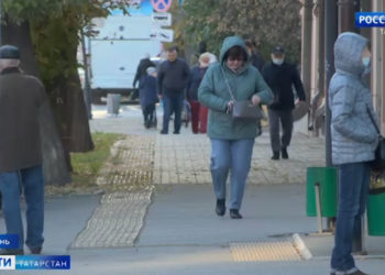 На грани жестких мер: Минниханов призвал ужесточить контроль за соблюдением антиковидных правил