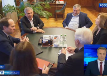 Казанцы провели часы ожидания в очередях, чтобы оформить QR-код