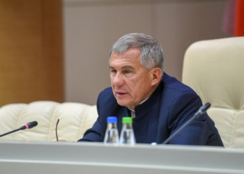 Рустам Минниханов оценил ситуацию с коронавирусом в Татарстане
