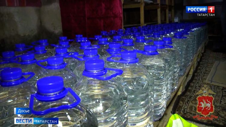 В Казани вечеринка закончилась массовым отравлением суррогатным алкоголем