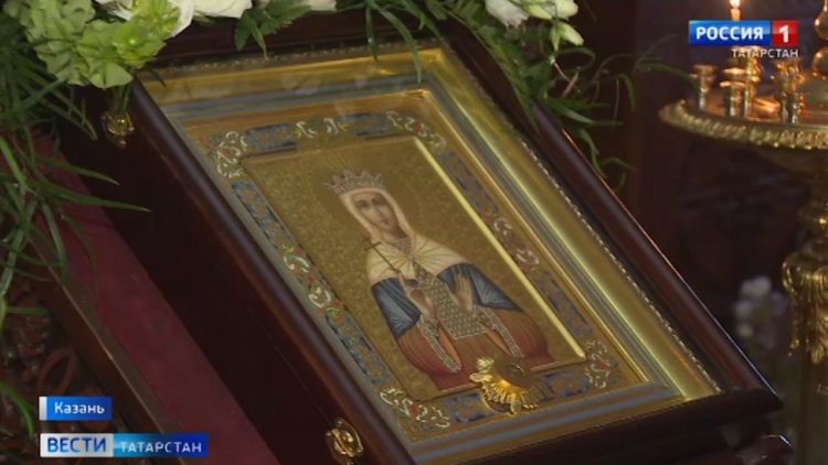 Казанской епархии передали частицы мощей святой мученицы Людмилы Чешской