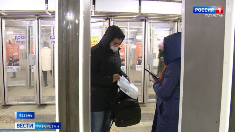 «Это экстренная мера»: Госсовет РТ одобрил федеральный законопроект о QR-кодах