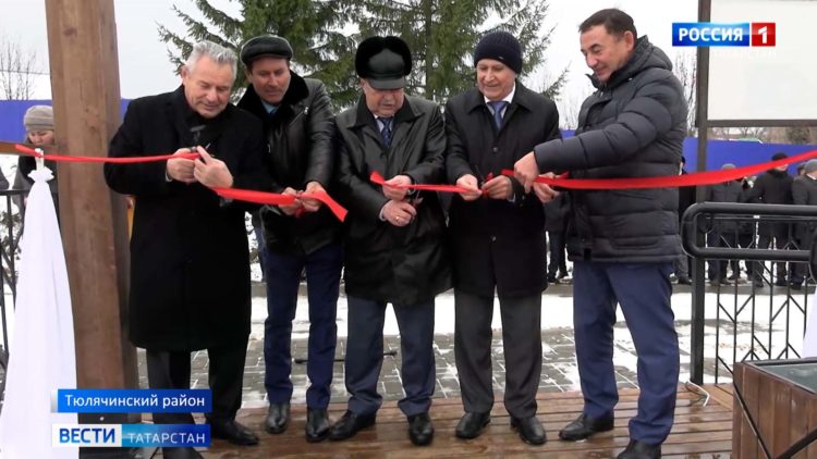 В Тюлячах открыли очередной участок набережной реки Тюлячка