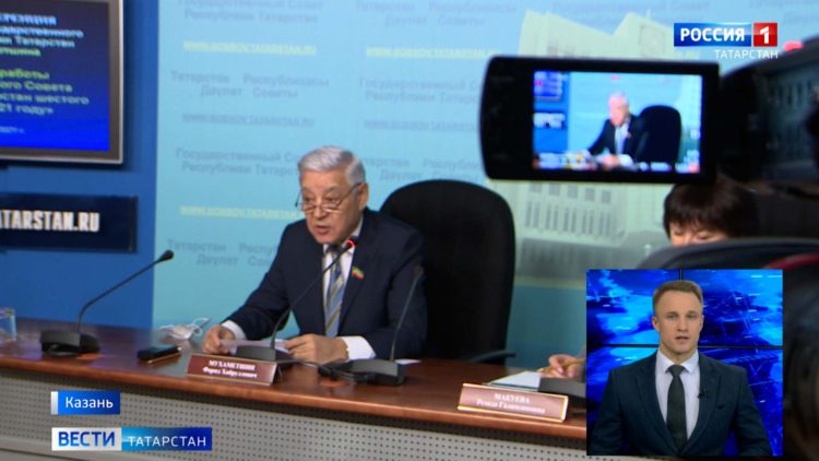 «Нет связи»: жители Казани почти неделю не могут пополнить баланс транспортных карт