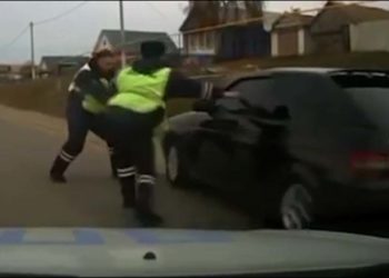 В Татарстане автоинспектору пришлось открыть огонь по автомобилю, чтобы остановить погоню