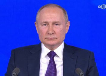 Владимир Путин: Россию нельзя победить, можно только развалить изнутри
