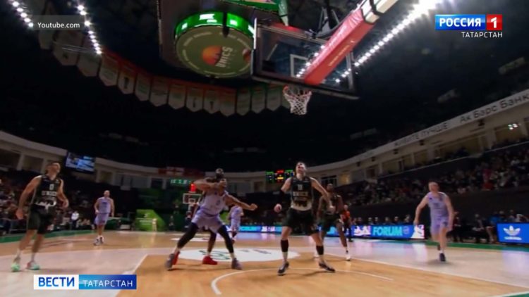 Казанский «УНИКС» обыграл лидера баскетбольной Евролиги «Барселону»