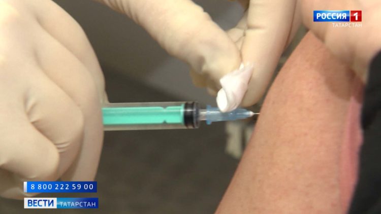 Православные верующие отмечают Рождественский сочельник