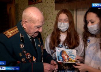 Волонтеры Победы навестили ветерана Великой Отечественной войны Алексея Комлева